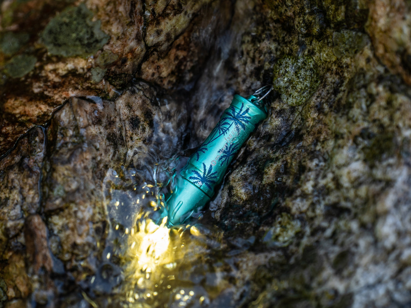 Olight I3E EOS Summer Palm