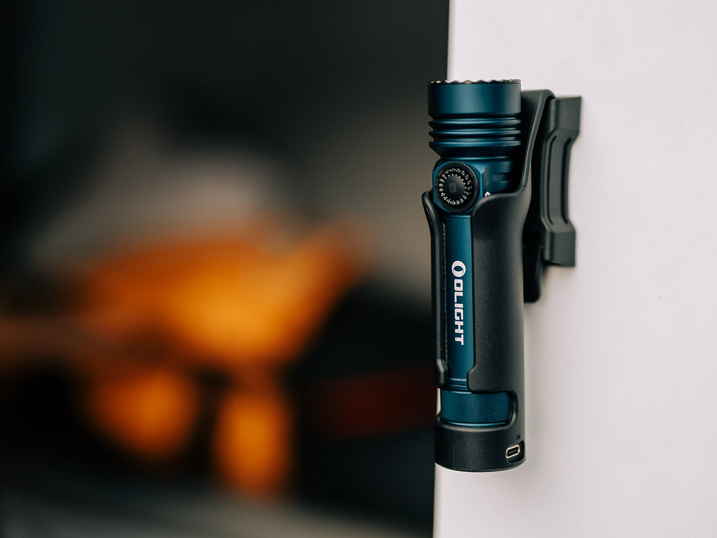 Olight Seeker 4 Pro Bleu Nuit