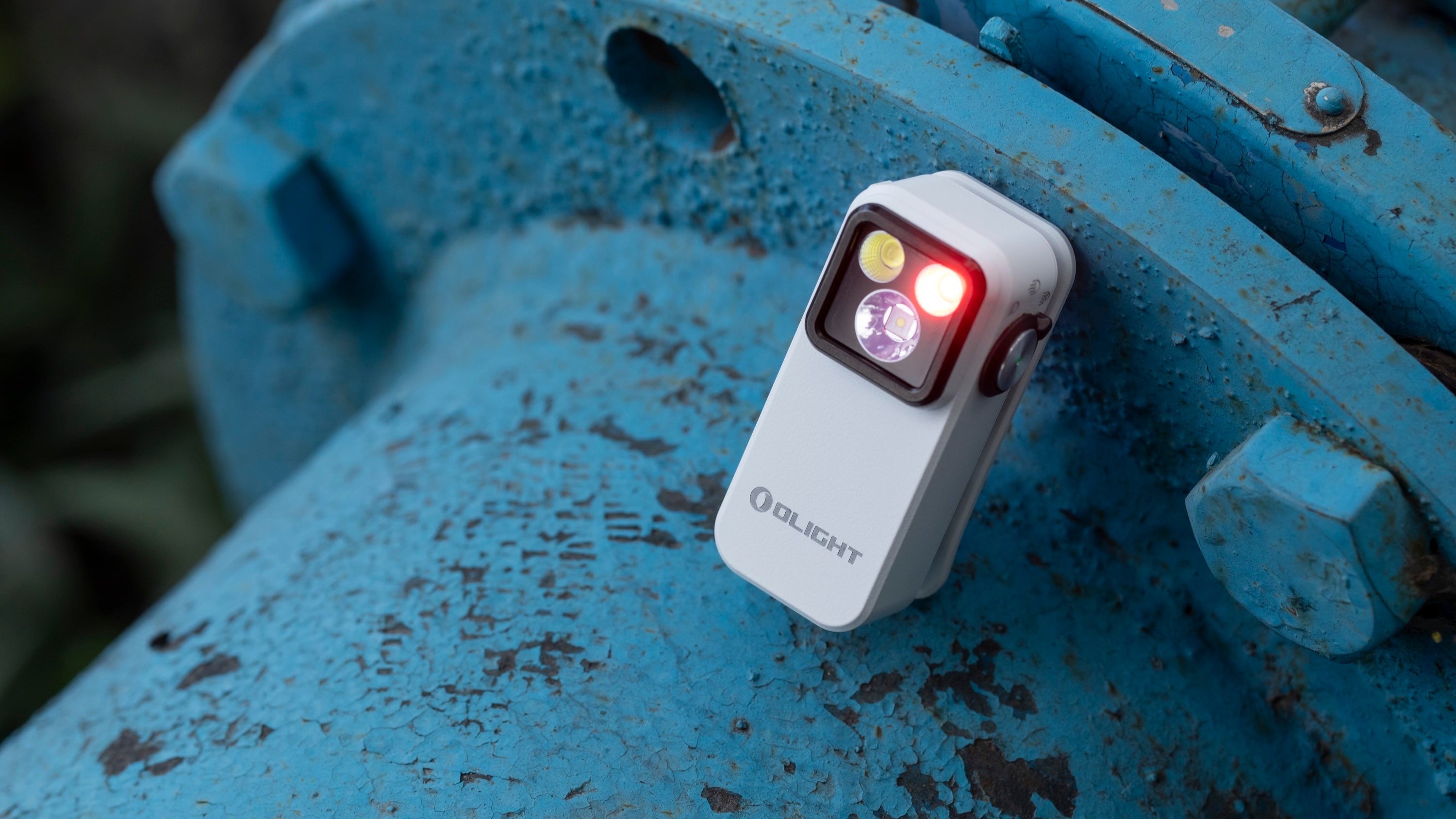 Olight Oclip Pro White