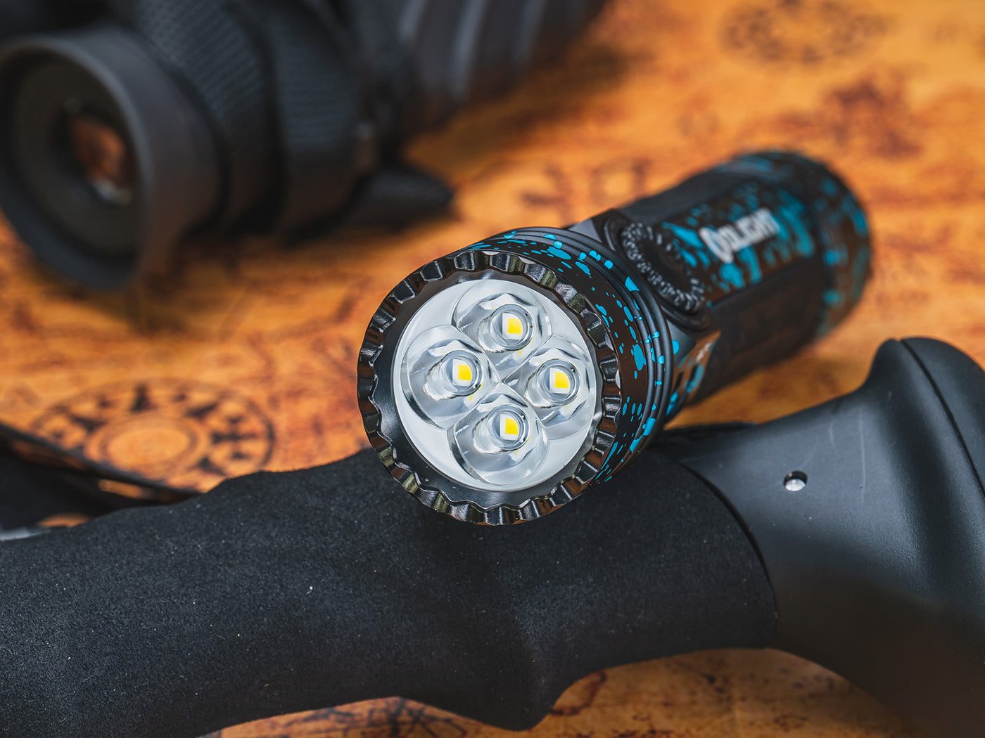 Olight Seeker 4 Pro Deep Ocean